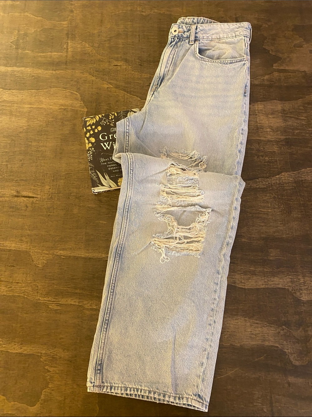 H&M Light Wash Distressed Wide Leg Women’s Jeans